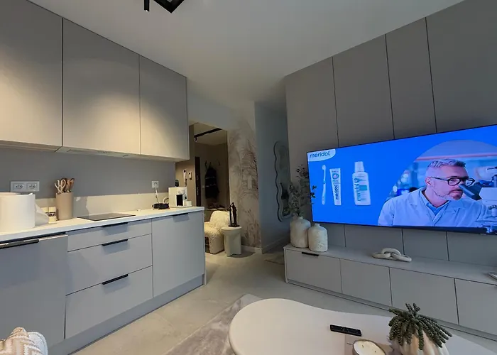 Zlota Plaza Kaszmirowy De Luxe Nr 15 Апартаменты